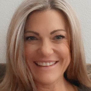 Meet your Posher, Mindy